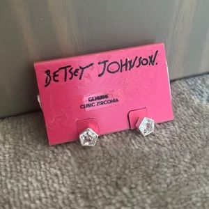 Betsey Johnson pentagon cubic zirconia stud earrings. Silver.